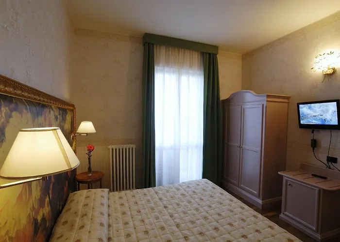 Zunica Ospitalita Dal 1880